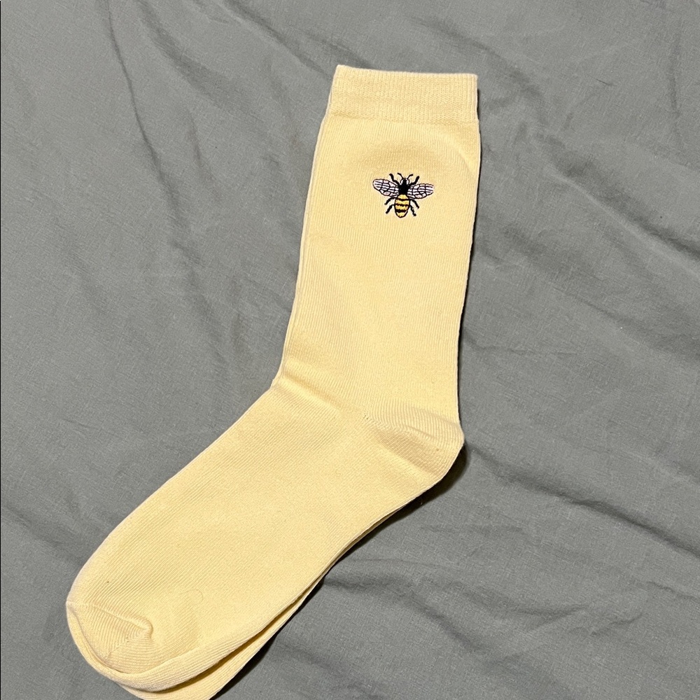 Yellow Bee Embroidered Men's Sock